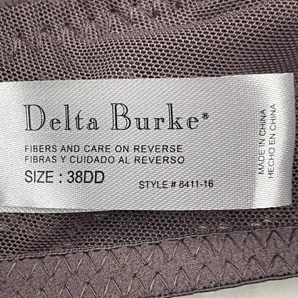 Delta Burke 38DD Bra Underwire Purple Full Coverage Wide Strap Style 8411-16